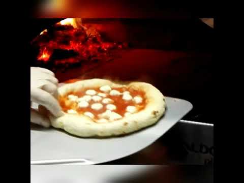 Готовим пиццу в дровяной пицца-печи VOLDONE PIZZA 4